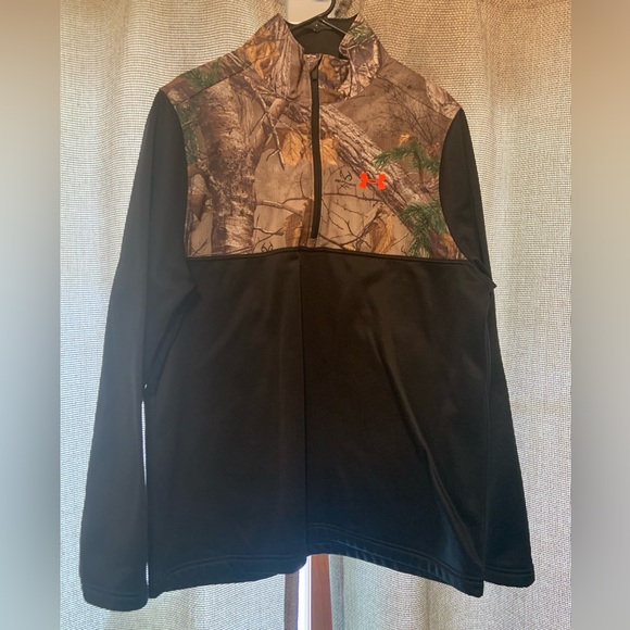 Underarmour quarter zip - Picture 1 of 4